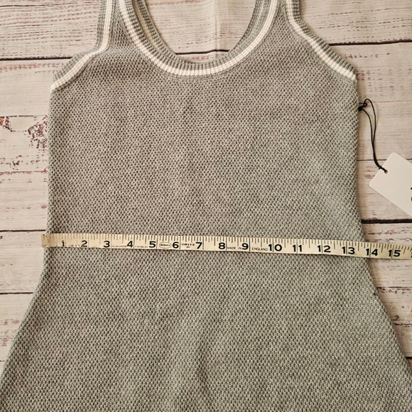 Alo Yoga Tennis Club Sweater Knit Dress Tank Heather Gray White Womens Medium - Picture 6 of 6